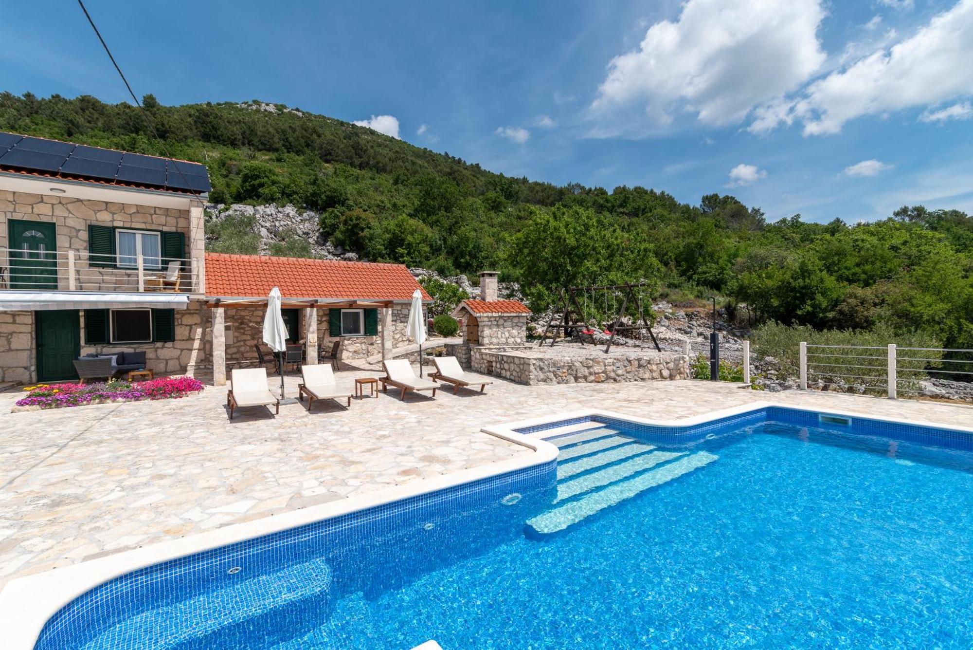 Villa Zuza Bristivica Экстерьер фото
