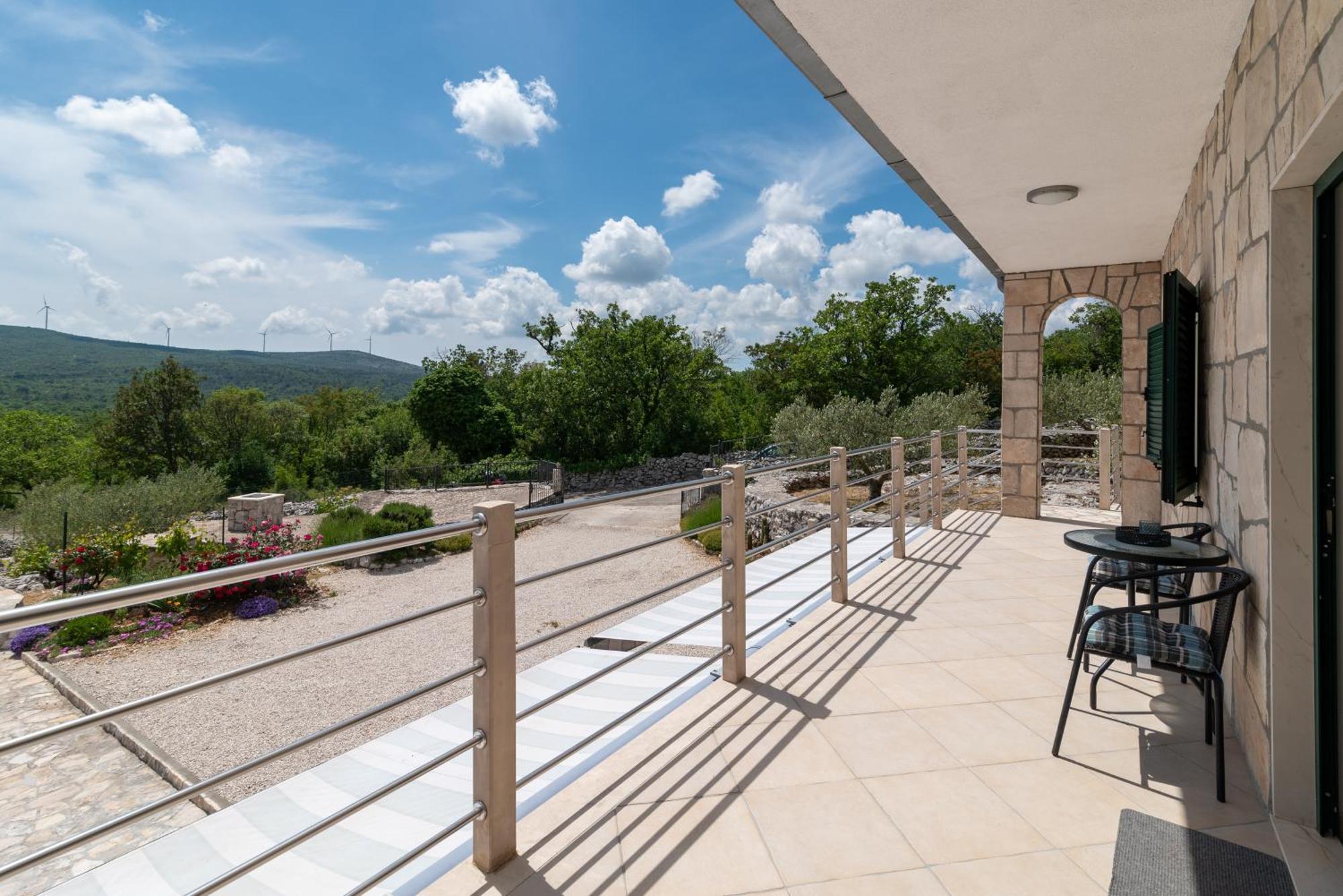 Villa Zuza Bristivica Экстерьер фото