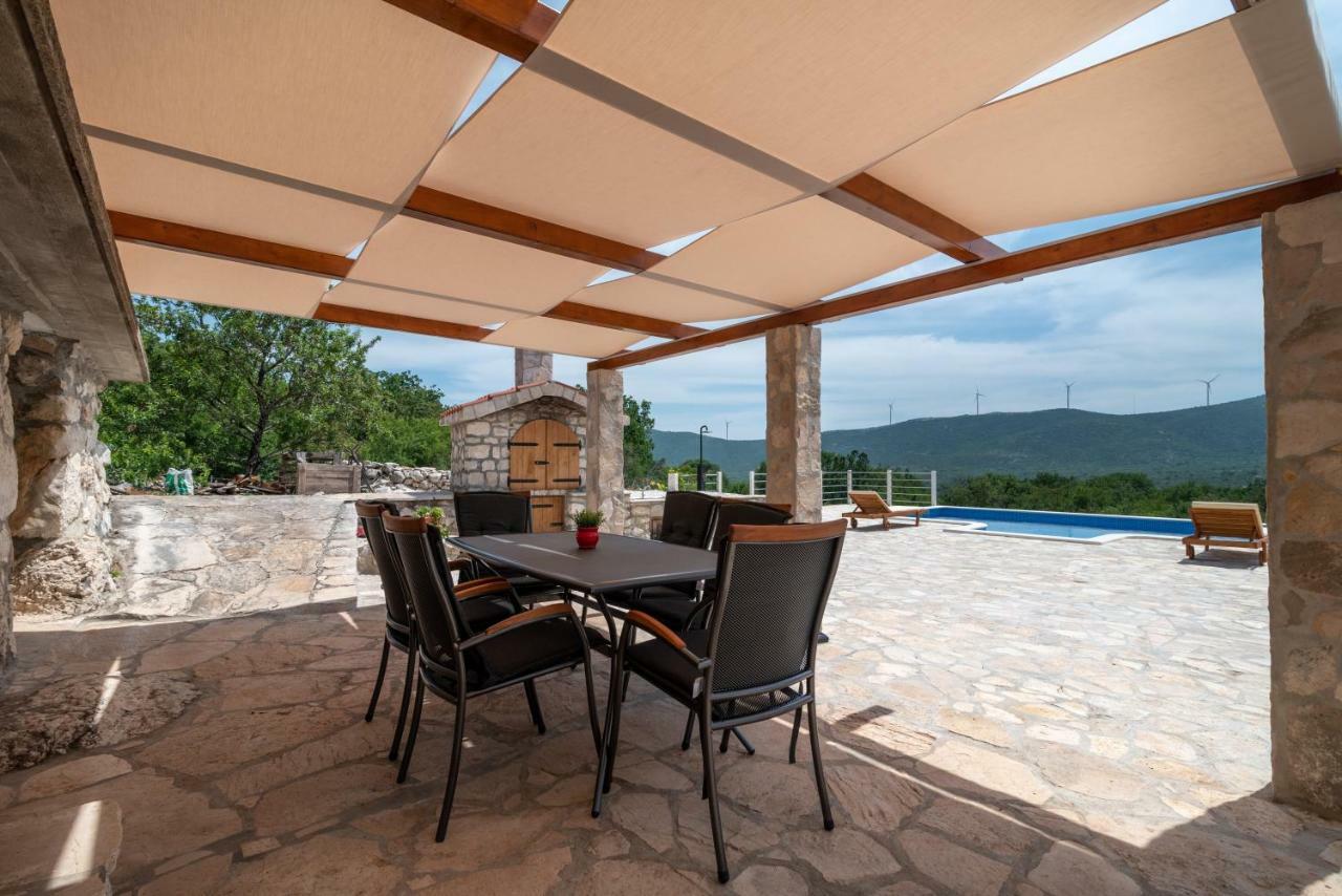 Villa Zuza Bristivica Экстерьер фото