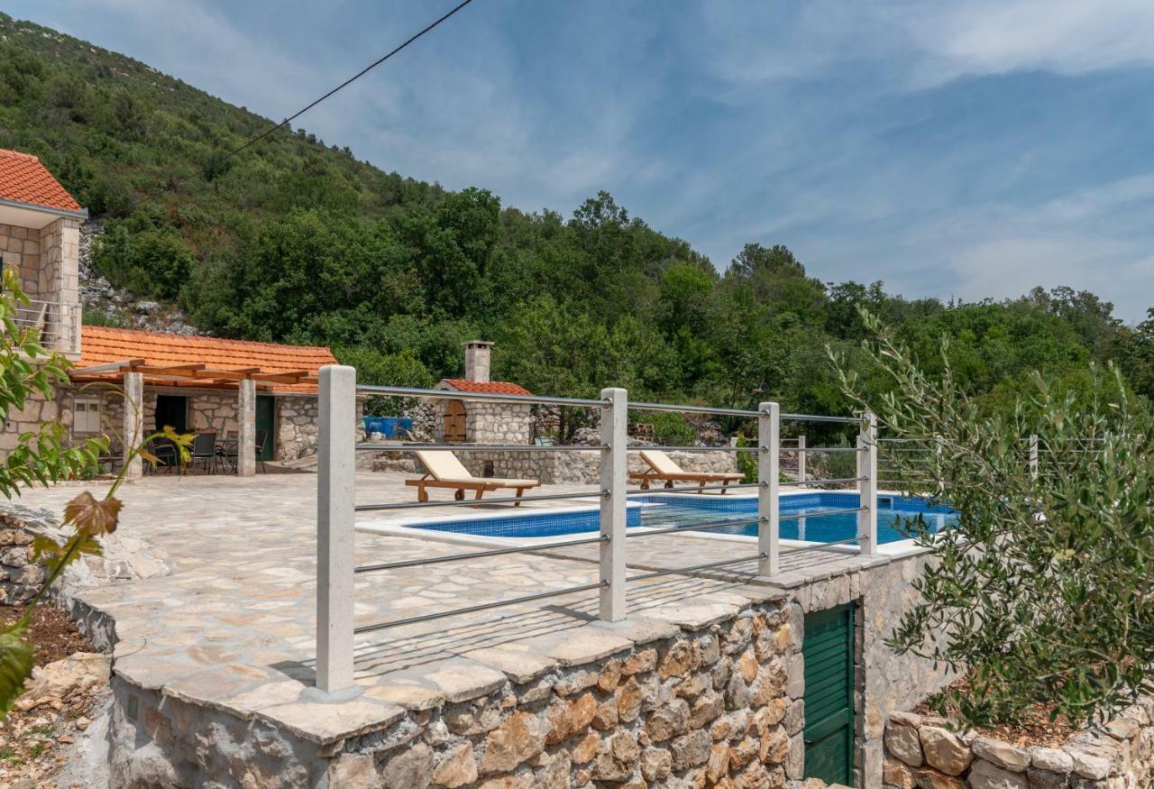 Villa Zuza Bristivica Экстерьер фото