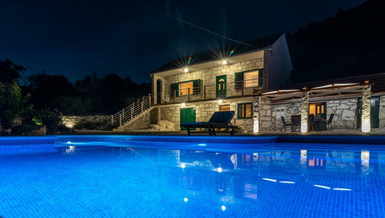 Villa Zuza Bristivica Экстерьер фото