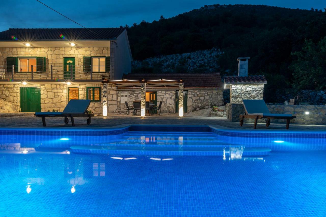 Villa Zuza Bristivica Экстерьер фото