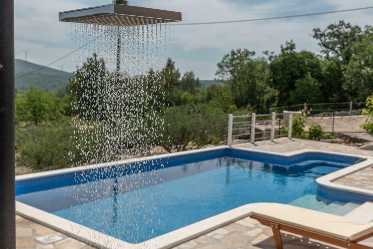 Villa Zuza Bristivica Экстерьер фото