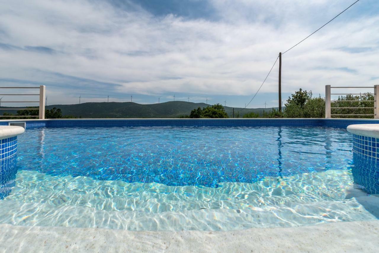 Villa Zuza Bristivica Экстерьер фото